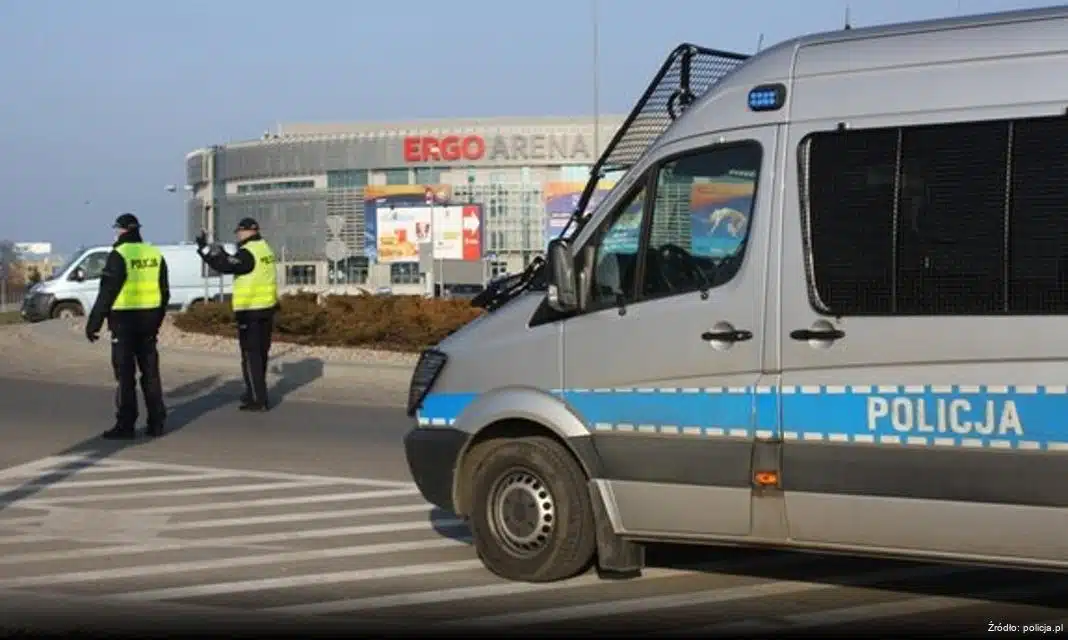 22-latka zatrzymana przez policję w Piasecznie za posiadanie narkotyków